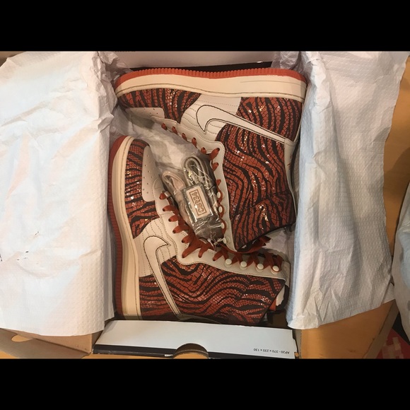 2007 AF1 - Picture 2 of 4